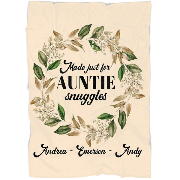 Custom Aunt Blanket| Made Just For Auntie Snuggles Fleece Blanket| Personalized Blanket for Aunt from Niece Nephew| Thoughtful Gift for Aunt Birthday Christmas Mother's Day| JB217