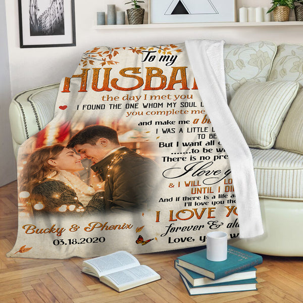 Blanket for Husband| The Day I Met You  Personalized Blanket | Soft Fleece Throw  Blanket for Loved Husband| Husband Gifts  from Wife, Birthday, Valentine’s Day Gifts  for Him BP43 Myfihu