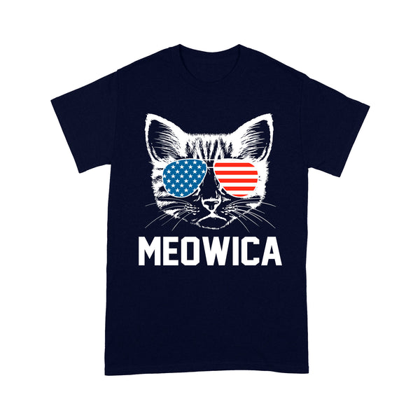 Women's Funny Patriotic USA American Flag - Standard T-shirt